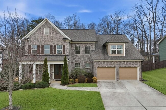 property at 512 Edgewater Dr