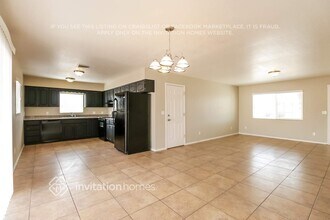 1376 E 30th Ave in Apache Junction, AZ - Building Photo - Building Photo