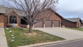 1200 Duffer Dr in Rapid City, SD - Building Photo