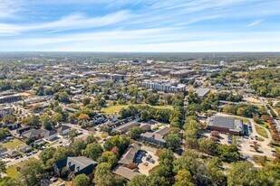 324 N Ross St in Auburn, AL - Building Photo