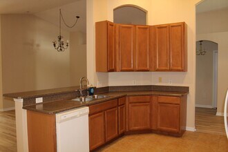 537 Coral Trace Blvd in Edgewater, FL - Building Photo - Building Photo