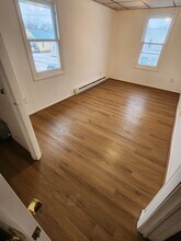 829 Kentner St, Unit Upper in Defiance, OH - Building Photo - Building Photo