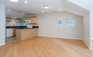 2020 X St in Sacramento, CA - Building Photo - Building Photo