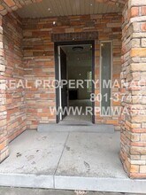 656 E Nikita Cv in Murray, UT - Building Photo - Building Photo
