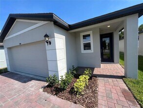 1804 Carnostie Rd in Winter Haven, FL - Building Photo - Building Photo