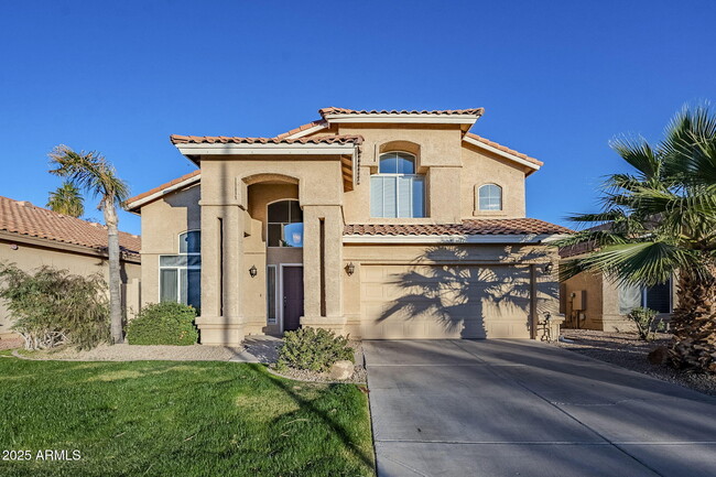 14429 N 100th Way in Scottsdale, AZ - Foto de edificio - Building Photo