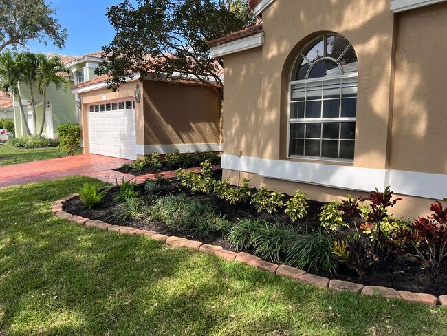 1073 Siena Oaks Cir E in Palm Beach Gardens, FL - Building Photo - Building Photo