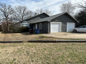 35 Aberdeen Cir in Fort Smith, AR - Building Photo