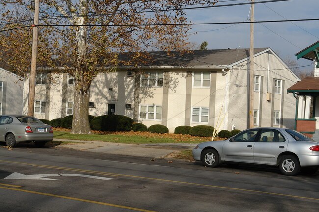 University Park Place in Des Moines, IA - Foto de edificio - Building Photo