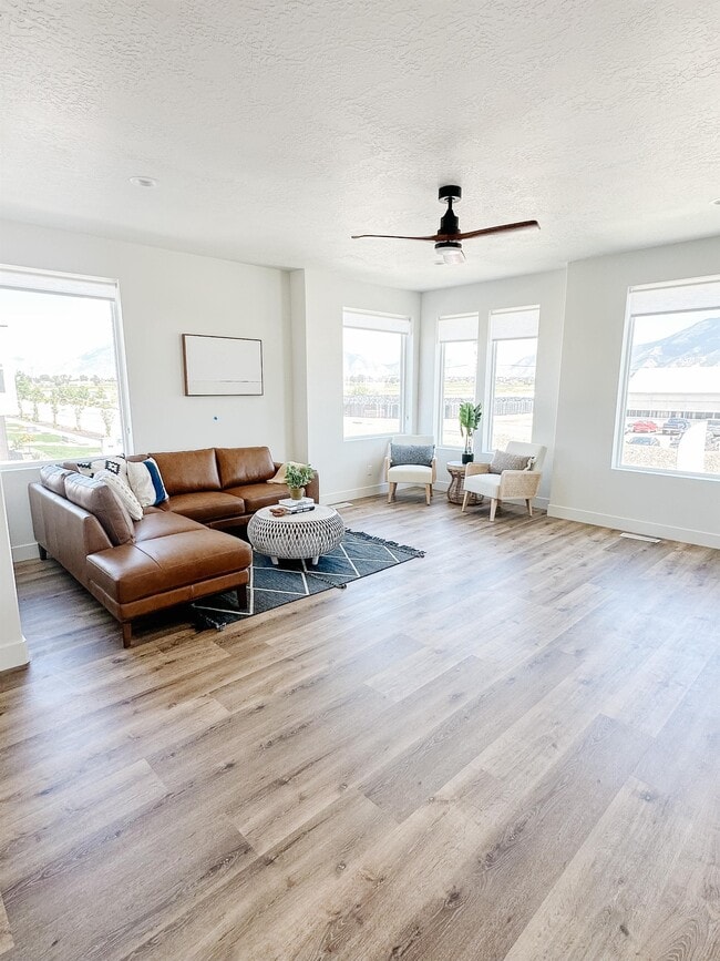 property at 557 W 1810 N