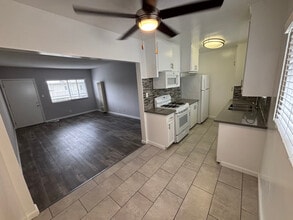 3313 Artesia Blvd in Torrance, CA - Building Photo - Building Photo