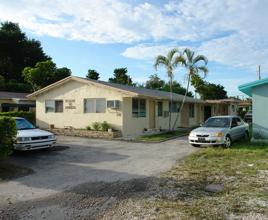 200 SE 22nd St in Fort Lauderdale, FL - Building Photo