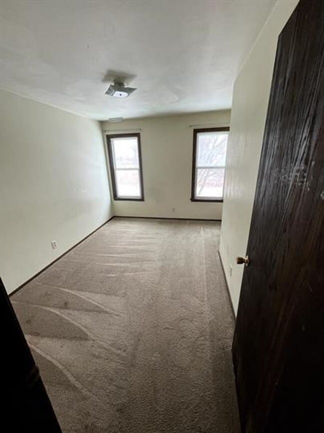 403 Water St in Marinette, WI - Building Photo - Building Photo