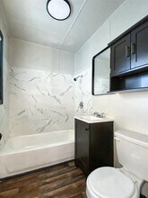 424 7th St N-Unit -5 in Texas City, TX - Building Photo - Building Photo