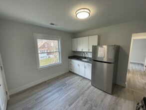 1238 Highway Ave, Unit #4 in Covington, KY - Foto de edificio - Building Photo