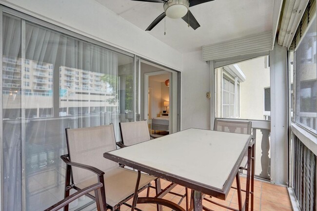 property at 450 Paradise Isle Blvd