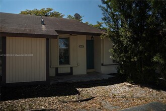 11242 SW 116th Ln in Miami, FL - Building Photo - Building Photo