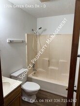 1704 Green Oaks Dr SE in Winston-Salem, NC - Building Photo - Building Photo