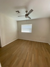 2394 Orange Center Blvd in Orlando, FL - Building Photo - Building Photo