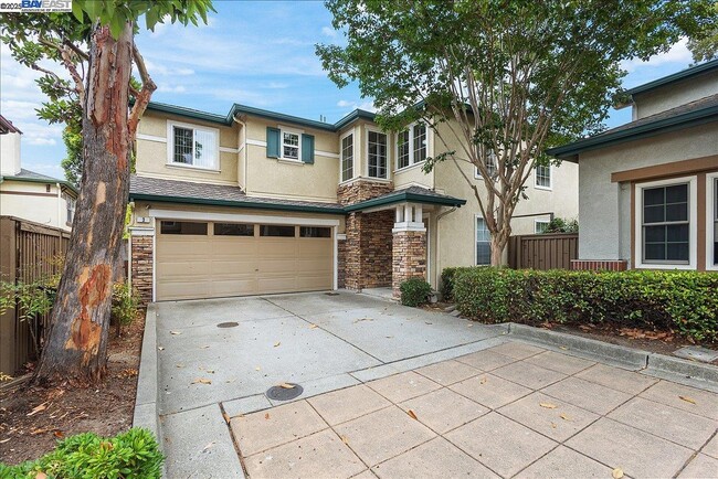 property at 3 Cerruti Ct