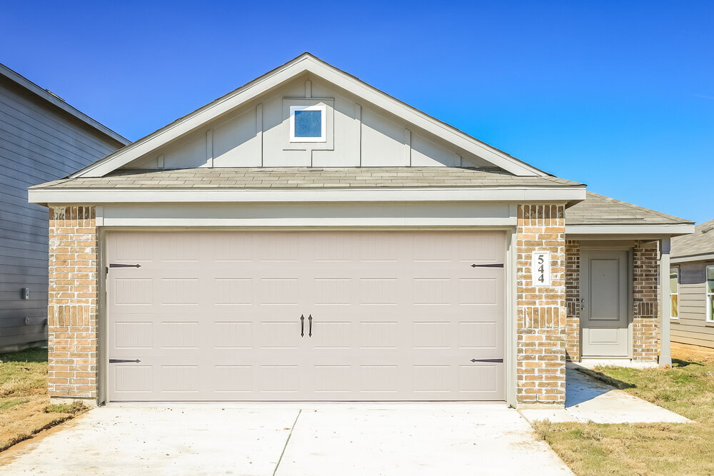 544 Roquefort St in New Braunfels, TX - Foto de edificio