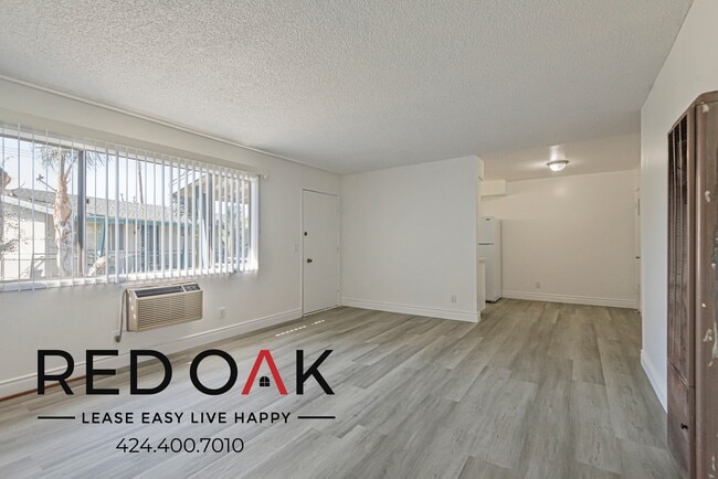 property at 3815 Baldwin Ave