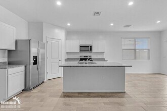 1343 W Hess Ave in Coolidge, AZ - Building Photo - Building Photo