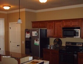 649 N Longfellow Ln in Fayetteville, AR - Building Photo - Building Photo