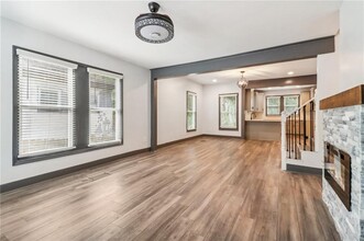 1393 Westview Dr SW in Atlanta, GA - Building Photo - Building Photo