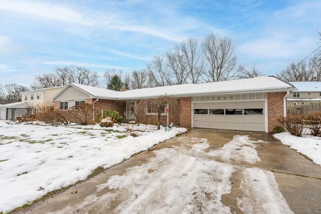 1517 Royal Oak Ave in Portage, MI - Building Photo - Building Photo