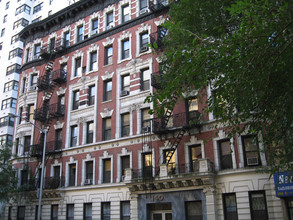 136-142 E 17th St in New York, NY - Building Photo - Building Photo