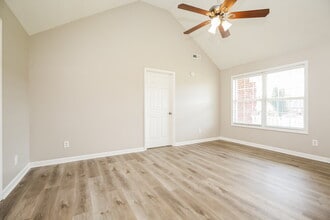 7017 Steen Blvd in Smyrna, TN - Building Photo - Building Photo