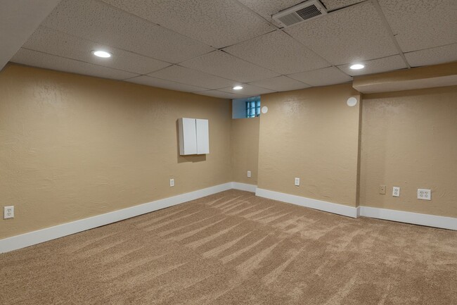 224 Sterling St in Pittsburgh, PA - Building Photo - Building Photo