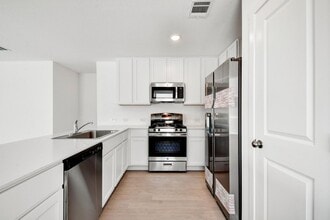 538 Paul Cyn in San Antonio, TX - Building Photo - Building Photo