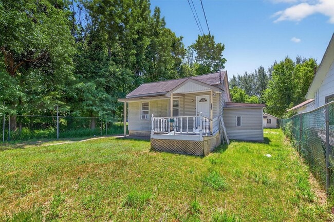 11 Dillon Rd in Monticello, NY - Building Photo - Building Photo
