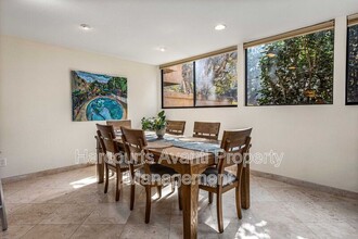 2420 Torrey Pines Rd in San Diego, CA - Building Photo - Building Photo