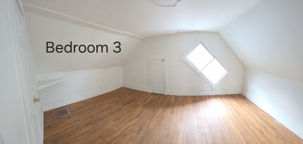 11 Branch St, Unit 3 in Barre, VT - Foto de edificio - Building Photo