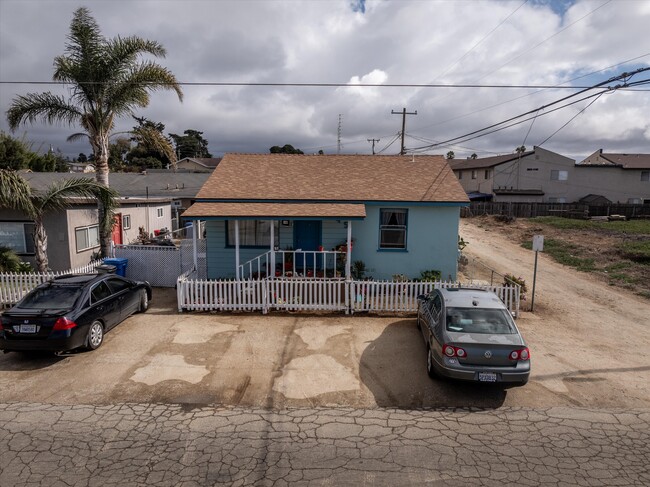 1845 21st St in Oceano, CA - Building Photo - Building Photo