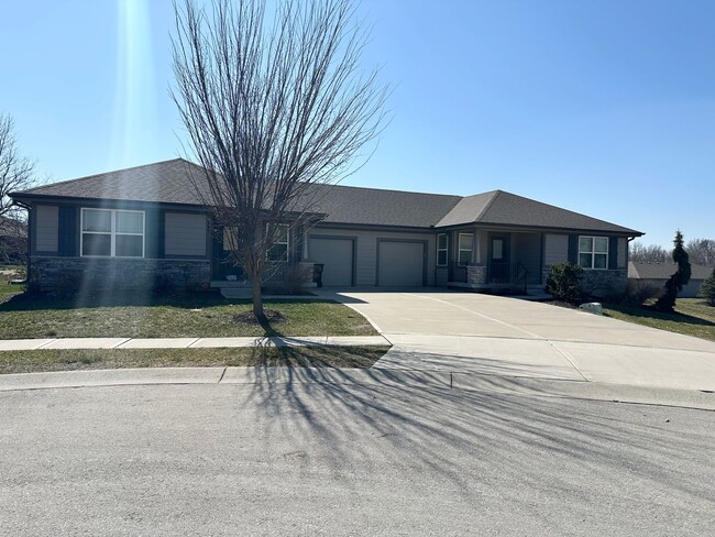 property at 8221 SE Maple Ct