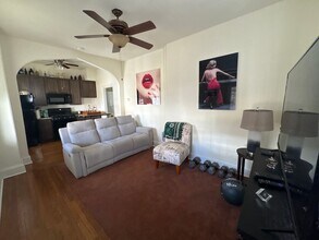 322 E Broad St in Bethlehem, PA - Building Photo - Building Photo