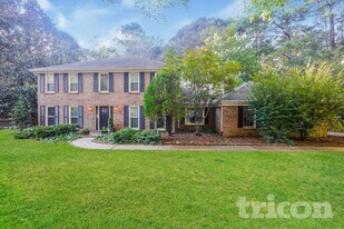 105 Jennings Yard in Peachtree City, GA - Building Photo