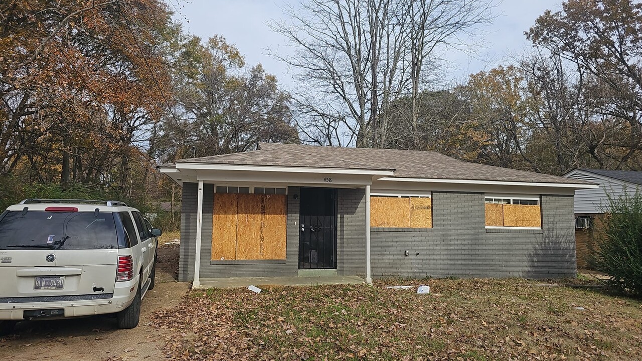 458 Delta Rd in Memphis, TN - Building Photo