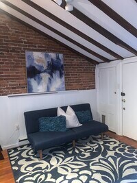 320 S Juniper St, Unit 3 photo'