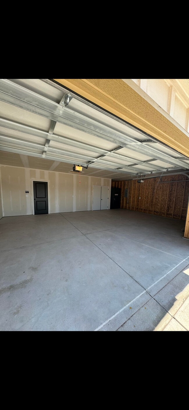 792 Trails End Ct in Goddard, KS - Building Photo - Building Photo