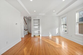 30 Healey St in Cambridge, MA - Building Photo - Building Photo