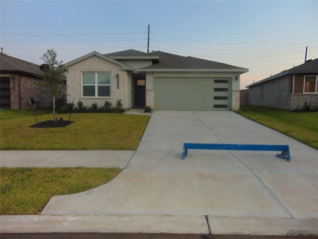property at 18911 Allendale Frst Dr