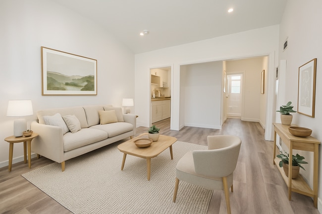 property at 832 N Alta Vista Blvd