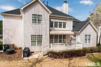 102 Poplar Knoll Ct in Cary, NC - Building Photo - Building Photo