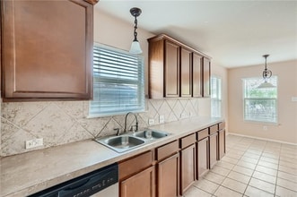 160 Wildfire Cove in Buda, TX - Building Photo - Building Photo