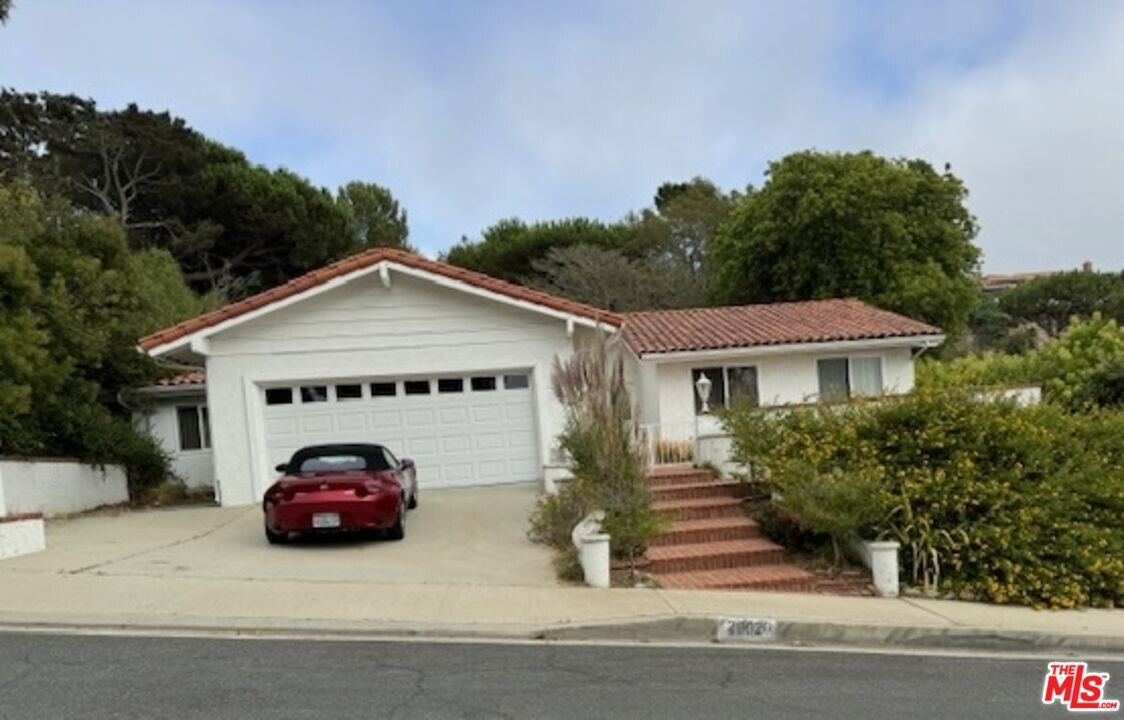 29020 Doverridge Dr in Rancho Palos Verdes, CA - Building Photo